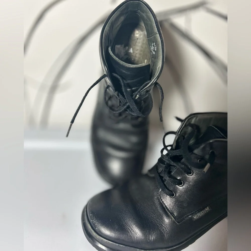 Mephisto 100% Caoutchouc Black Ankle Boots, High Quality and Handcrafted Size 7 - Picture 3 of 12